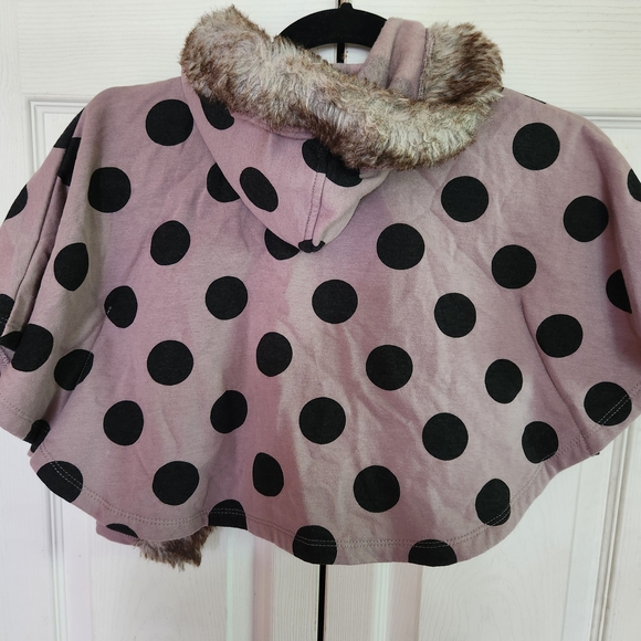 Cynthia Rowley Pink Polka Dot Cape with Faux Fur Trim - Picture 9 of 9